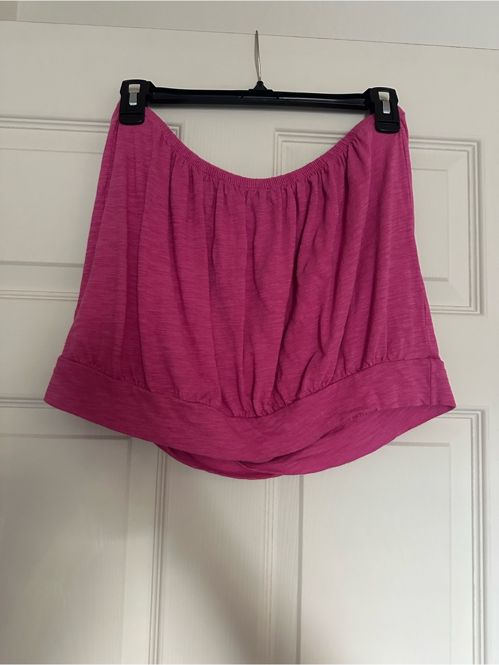 Express Fuchsia Bubble Hem Strapless Top